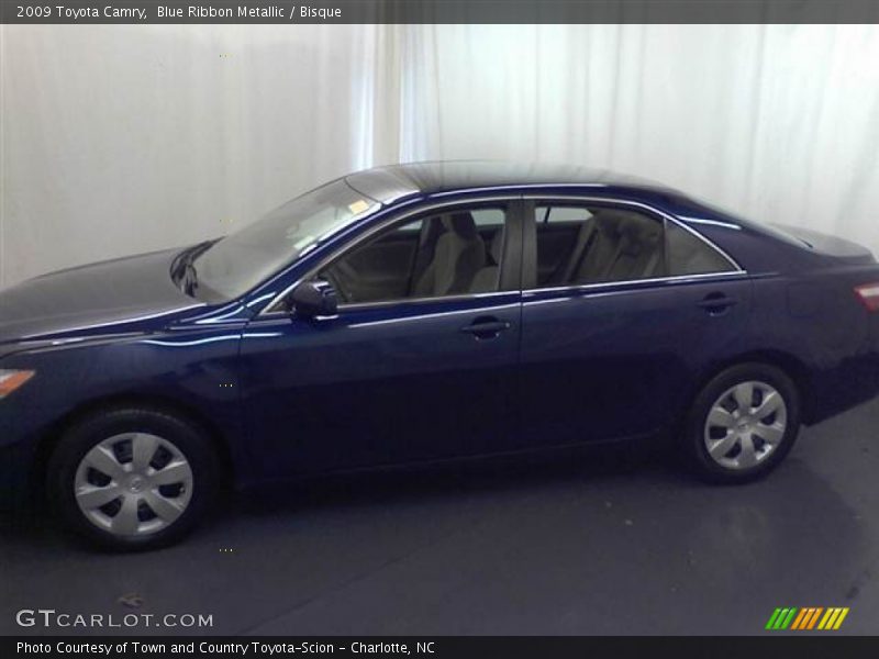 Blue Ribbon Metallic / Bisque 2009 Toyota Camry