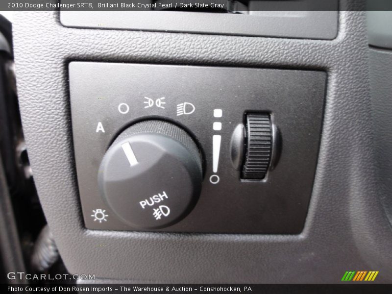 Controls of 2010 Challenger SRT8