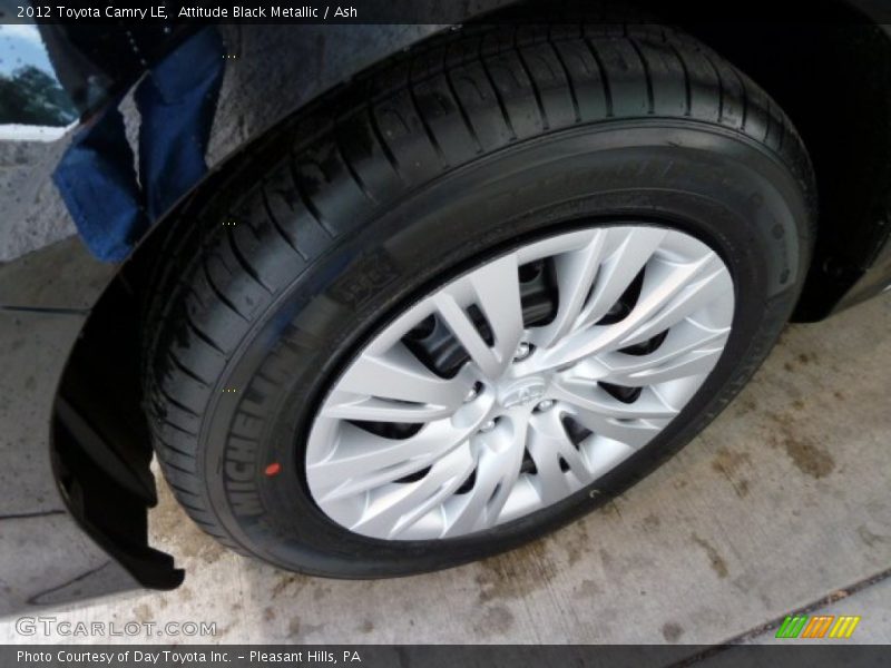 Attitude Black Metallic / Ash 2012 Toyota Camry LE