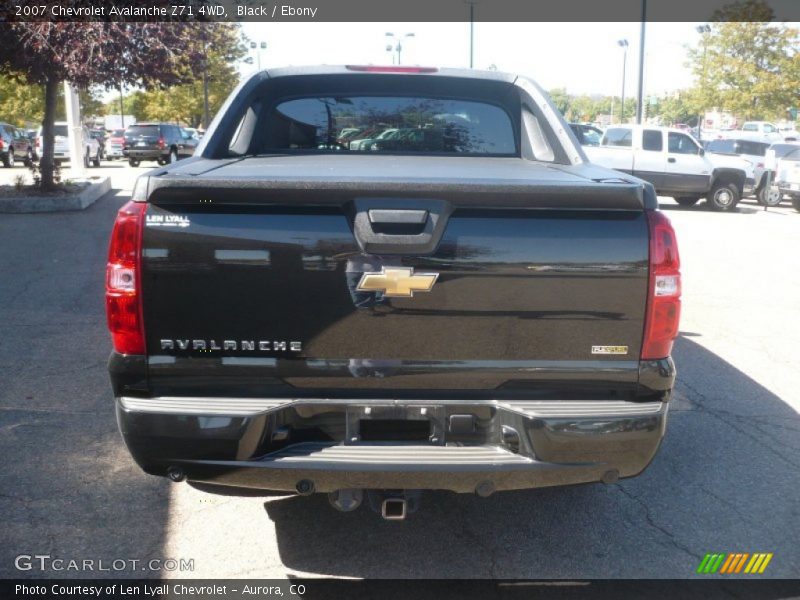 Black / Ebony 2007 Chevrolet Avalanche Z71 4WD