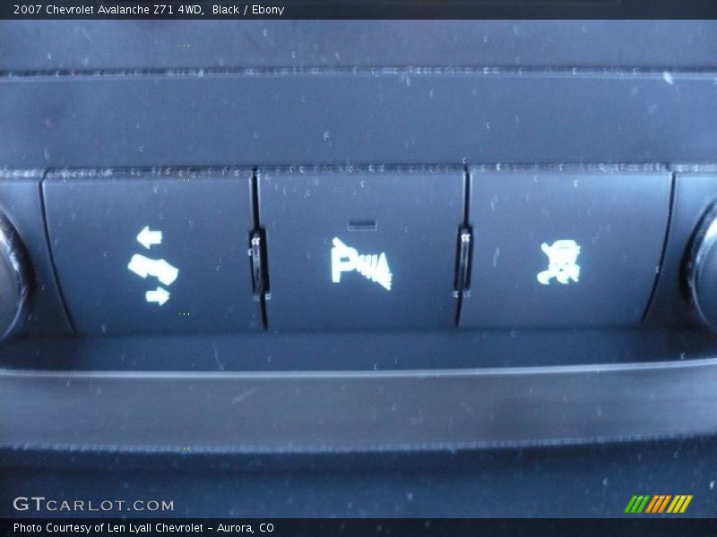 Black / Ebony 2007 Chevrolet Avalanche Z71 4WD