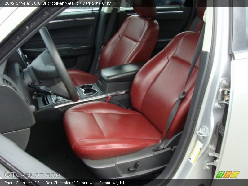 Bright Silver Metallic / Dark Slate Gray 2009 Chrysler 300