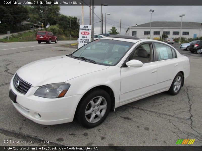 Satin White Pearl / Blond 2005 Nissan Altima 2.5 SL
