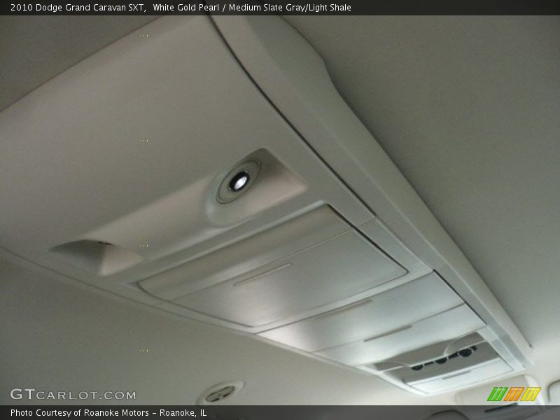 White Gold Pearl / Medium Slate Gray/Light Shale 2010 Dodge Grand Caravan SXT