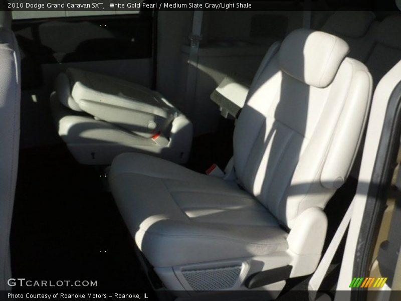 White Gold Pearl / Medium Slate Gray/Light Shale 2010 Dodge Grand Caravan SXT