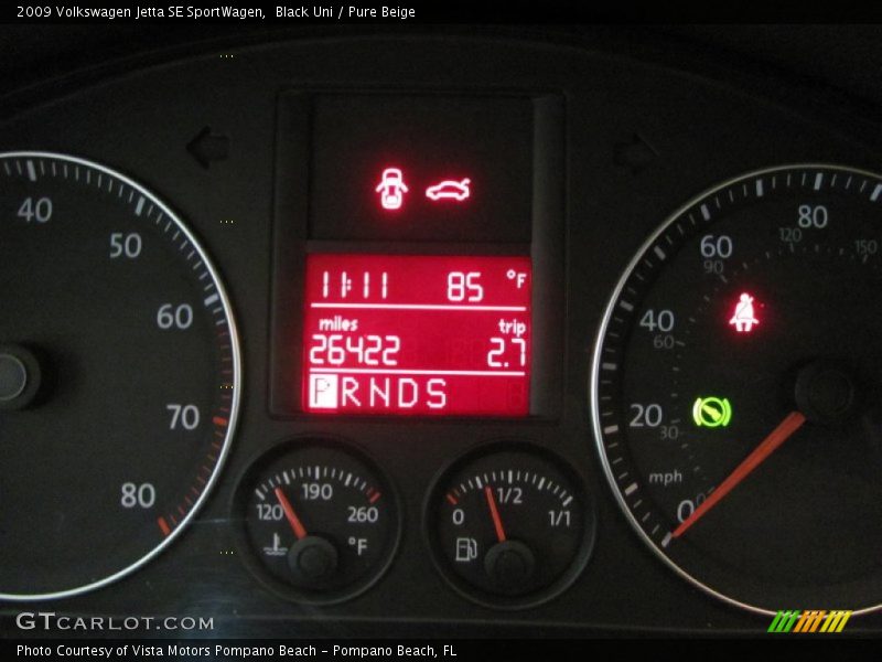 Black Uni / Pure Beige 2009 Volkswagen Jetta SE SportWagen