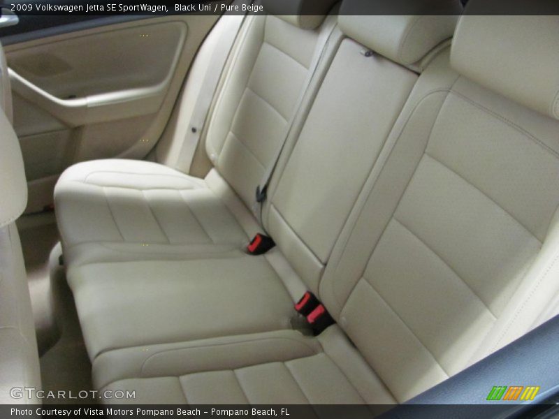 Black Uni / Pure Beige 2009 Volkswagen Jetta SE SportWagen