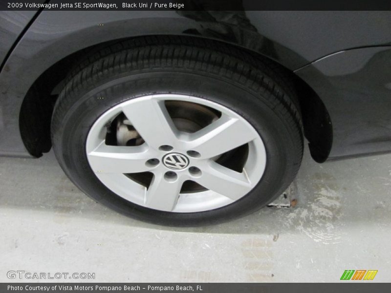Black Uni / Pure Beige 2009 Volkswagen Jetta SE SportWagen