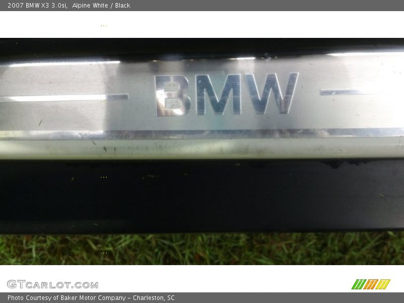 Alpine White / Black 2007 BMW X3 3.0si