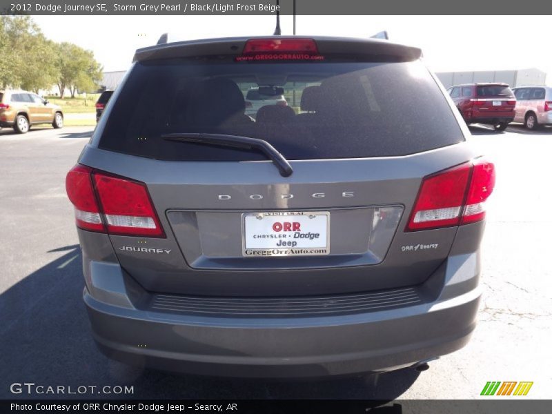 Storm Grey Pearl / Black/Light Frost Beige 2012 Dodge Journey SE