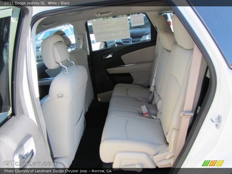 White / Black 2012 Dodge Journey SE
