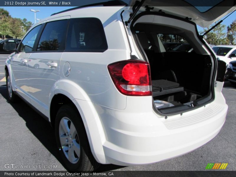 White / Black 2012 Dodge Journey SE