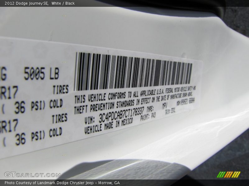 White / Black 2012 Dodge Journey SE