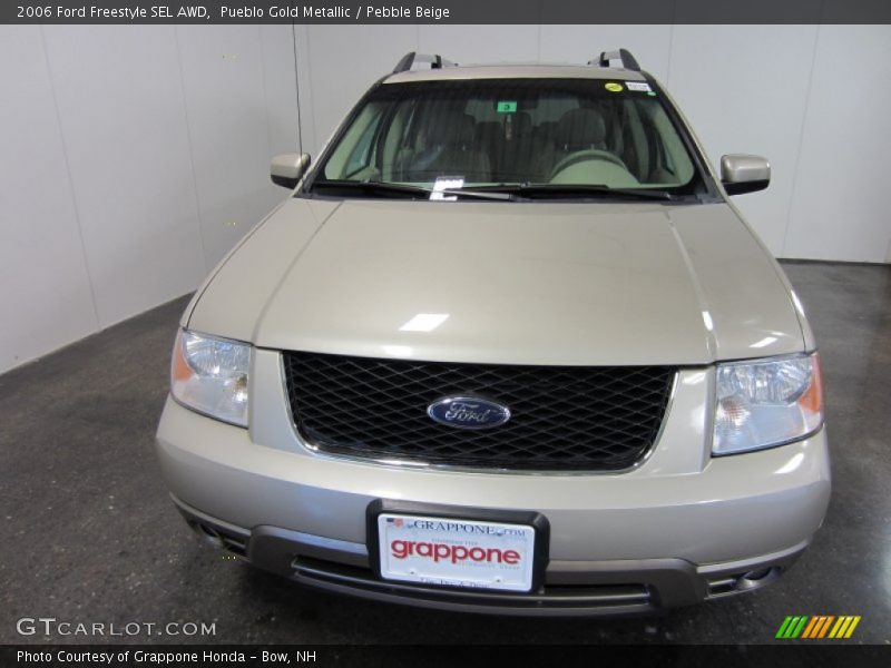 Pueblo Gold Metallic / Pebble Beige 2006 Ford Freestyle SEL AWD