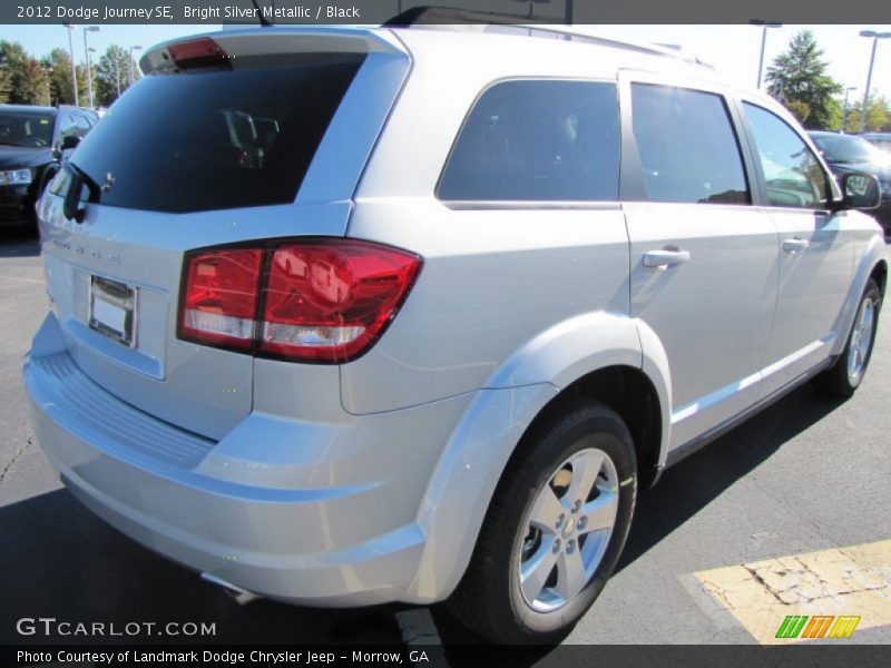 Bright Silver Metallic / Black 2012 Dodge Journey SE