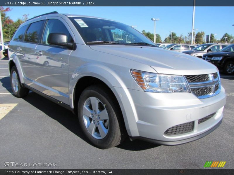 Bright Silver Metallic / Black 2012 Dodge Journey SE