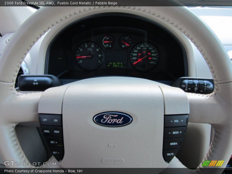 Pueblo Gold Metallic / Pebble Beige 2006 Ford Freestyle SEL AWD