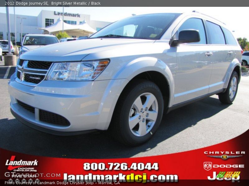 Bright Silver Metallic / Black 2012 Dodge Journey SE