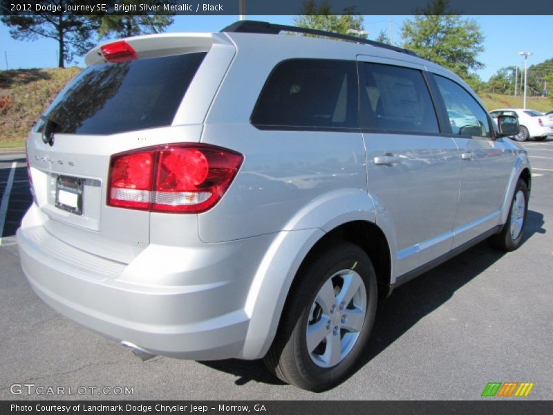 Bright Silver Metallic / Black 2012 Dodge Journey SE