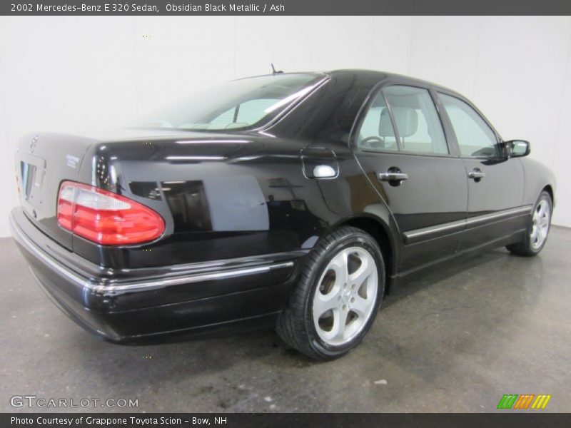 Obsidian Black Metallic / Ash 2002 Mercedes-Benz E 320 Sedan