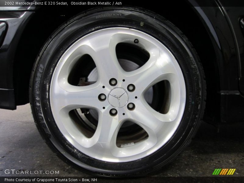 Obsidian Black Metallic / Ash 2002 Mercedes-Benz E 320 Sedan