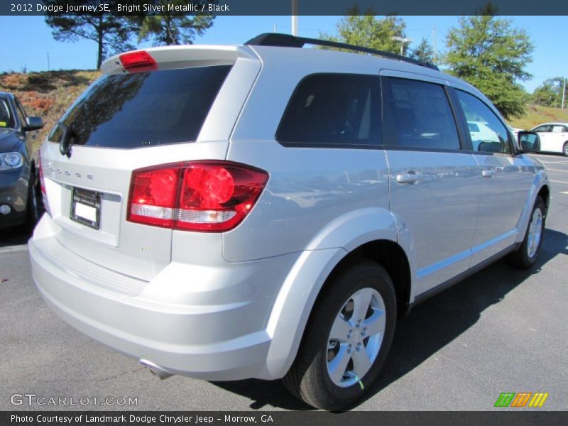 Bright Silver Metallic / Black 2012 Dodge Journey SE