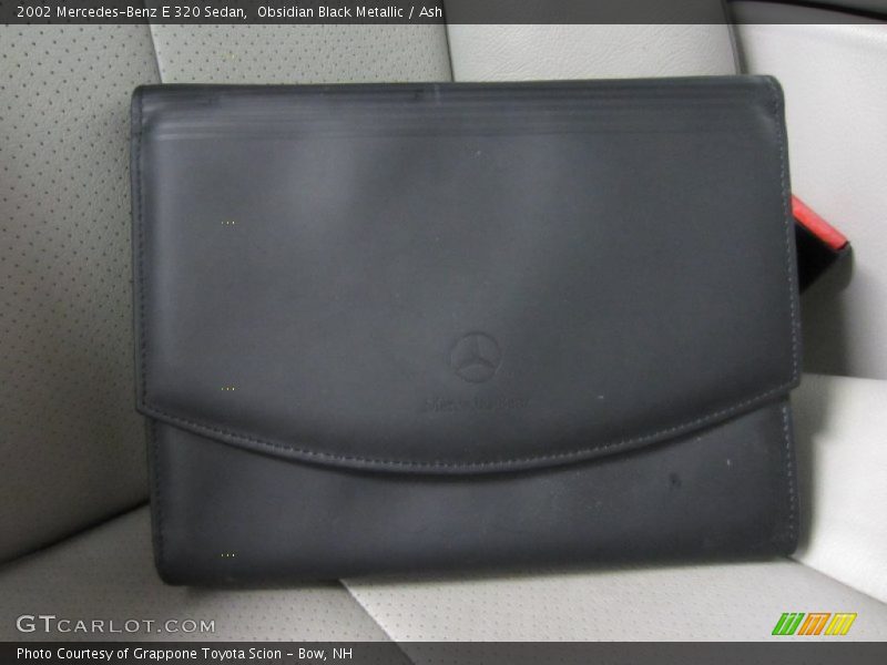 Obsidian Black Metallic / Ash 2002 Mercedes-Benz E 320 Sedan