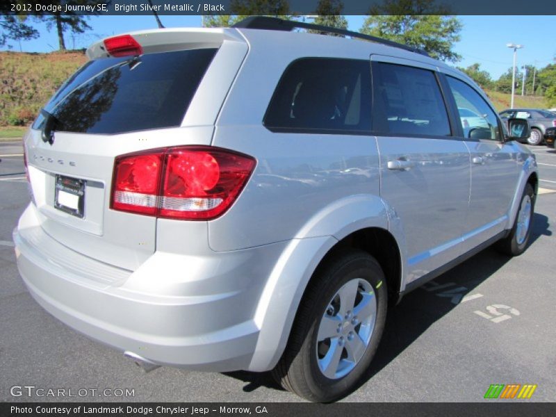 Bright Silver Metallic / Black 2012 Dodge Journey SE