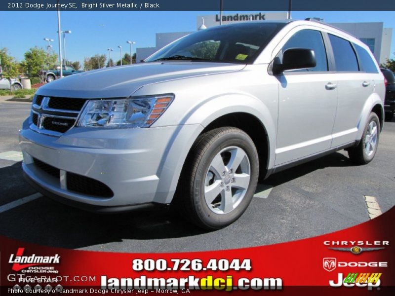 Bright Silver Metallic / Black 2012 Dodge Journey SE
