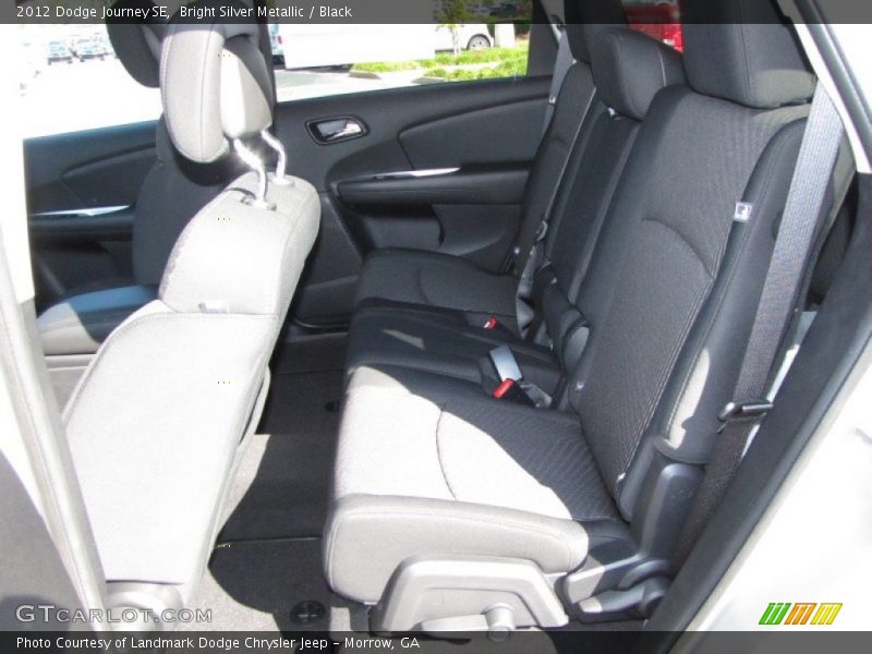 Bright Silver Metallic / Black 2012 Dodge Journey SE