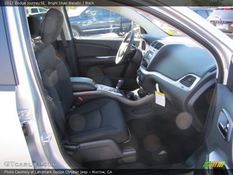 Bright Silver Metallic / Black 2012 Dodge Journey SE