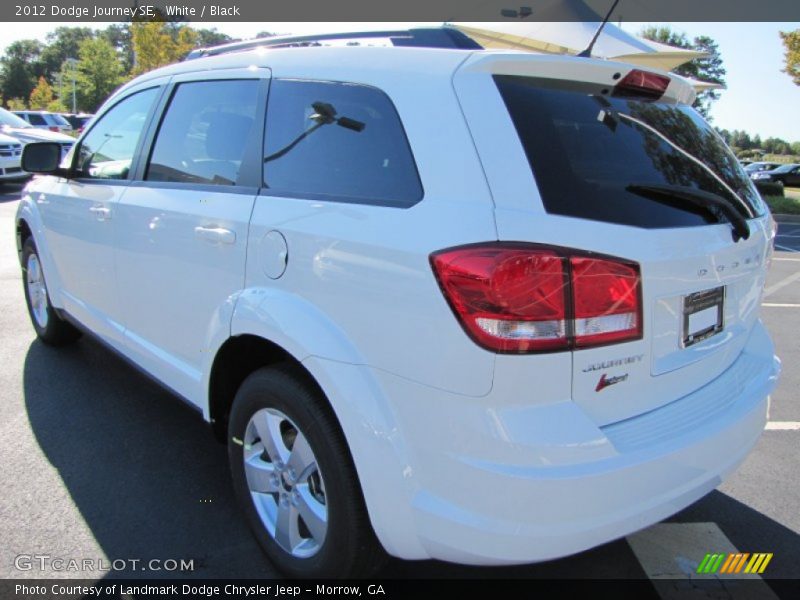 White / Black 2012 Dodge Journey SE