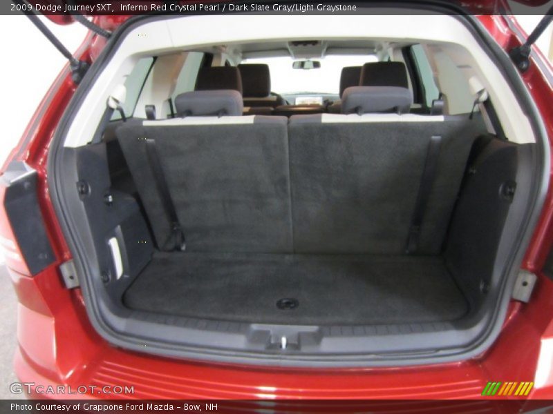  2009 Journey SXT Trunk