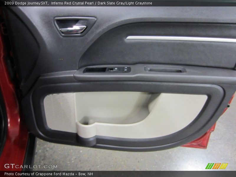 Inferno Red Crystal Pearl / Dark Slate Gray/Light Graystone 2009 Dodge Journey SXT