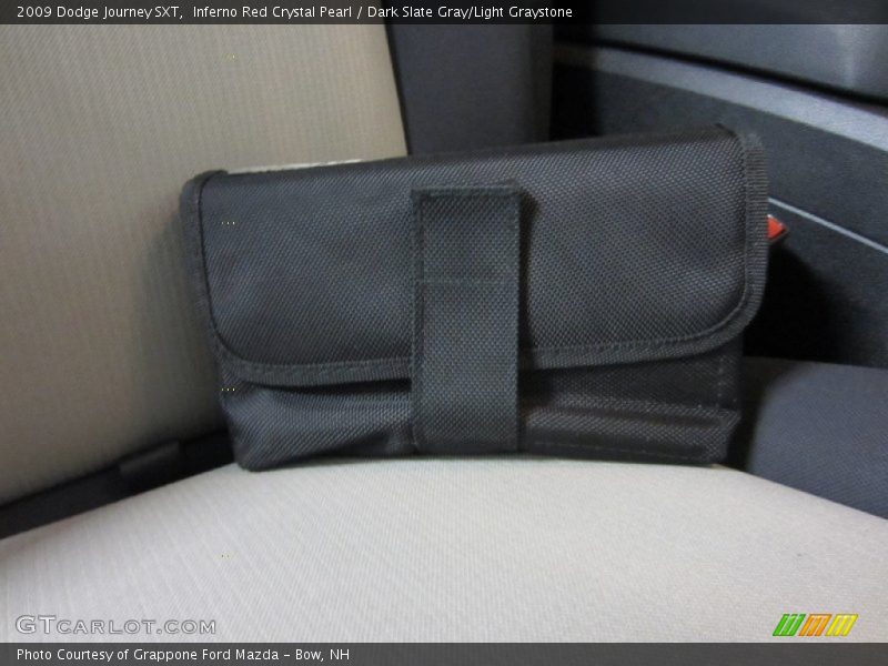 Inferno Red Crystal Pearl / Dark Slate Gray/Light Graystone 2009 Dodge Journey SXT