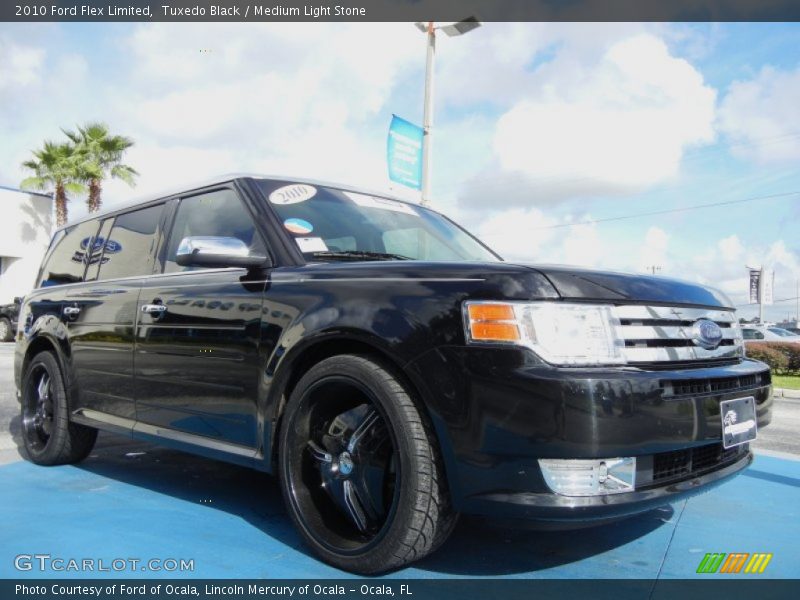 Tuxedo Black / Medium Light Stone 2010 Ford Flex Limited