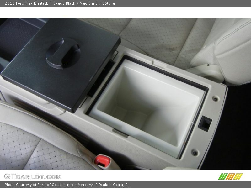Tuxedo Black / Medium Light Stone 2010 Ford Flex Limited