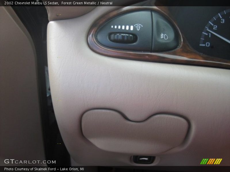 Forest Green Metallic / Neutral 2002 Chevrolet Malibu LS Sedan
