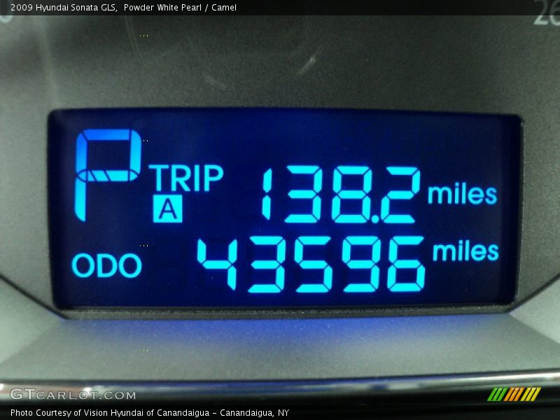 Powder White Pearl / Camel 2009 Hyundai Sonata GLS