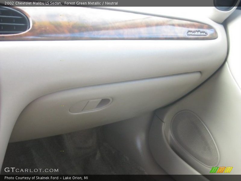 Forest Green Metallic / Neutral 2002 Chevrolet Malibu LS Sedan