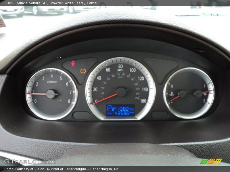Powder White Pearl / Camel 2009 Hyundai Sonata GLS