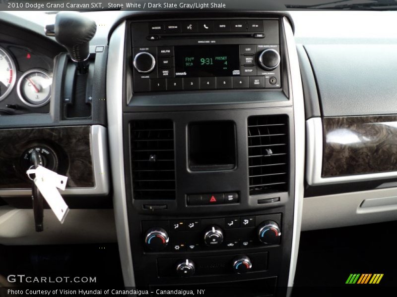Stone White / Dark Slate Gray/Light Shale 2010 Dodge Grand Caravan SXT