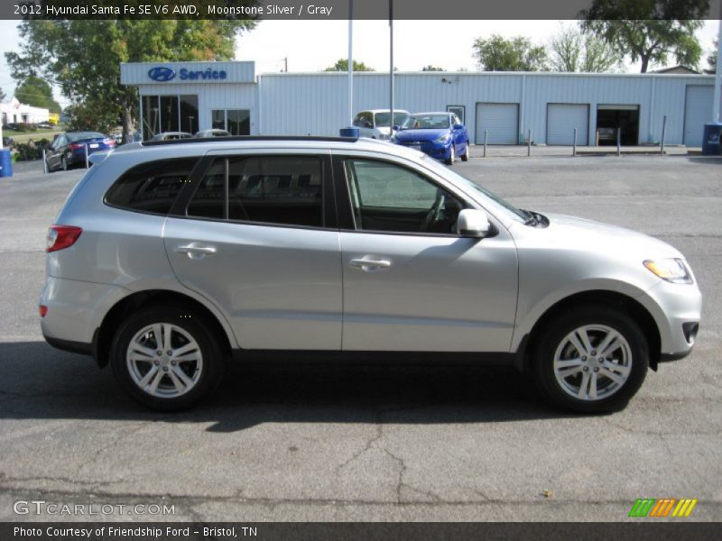 Moonstone Silver / Gray 2012 Hyundai Santa Fe SE V6 AWD