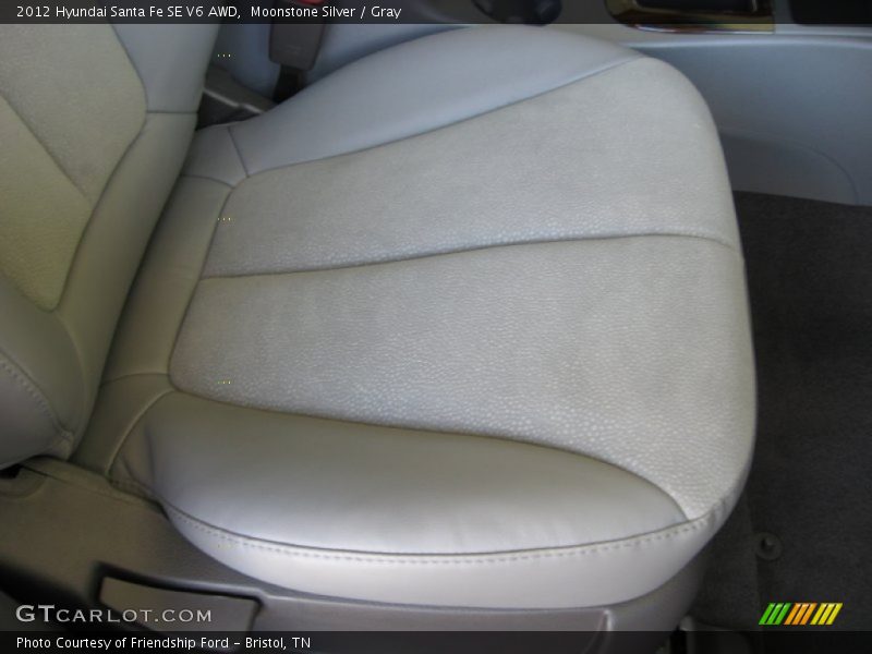 Moonstone Silver / Gray 2012 Hyundai Santa Fe SE V6 AWD