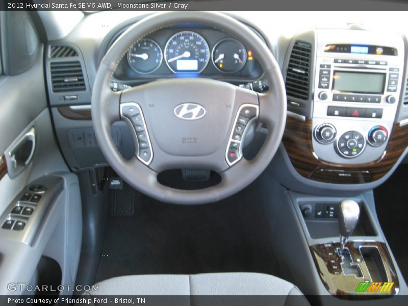 Moonstone Silver / Gray 2012 Hyundai Santa Fe SE V6 AWD