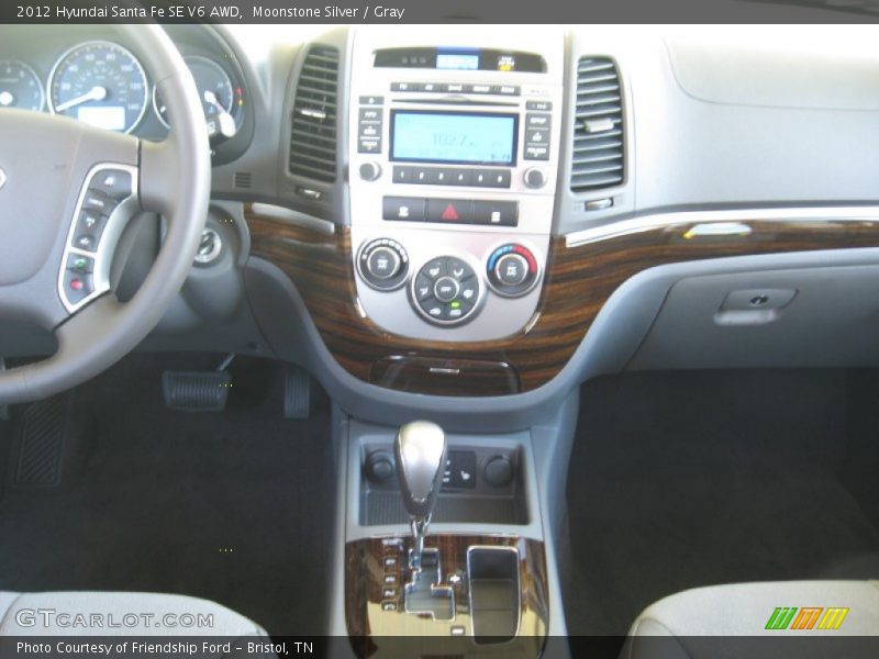Moonstone Silver / Gray 2012 Hyundai Santa Fe SE V6 AWD