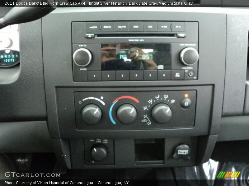 Bright Silver Metallic / Dark Slate Gray/Medium Slate Gray 2011 Dodge Dakota Big Horn Crew Cab 4x4