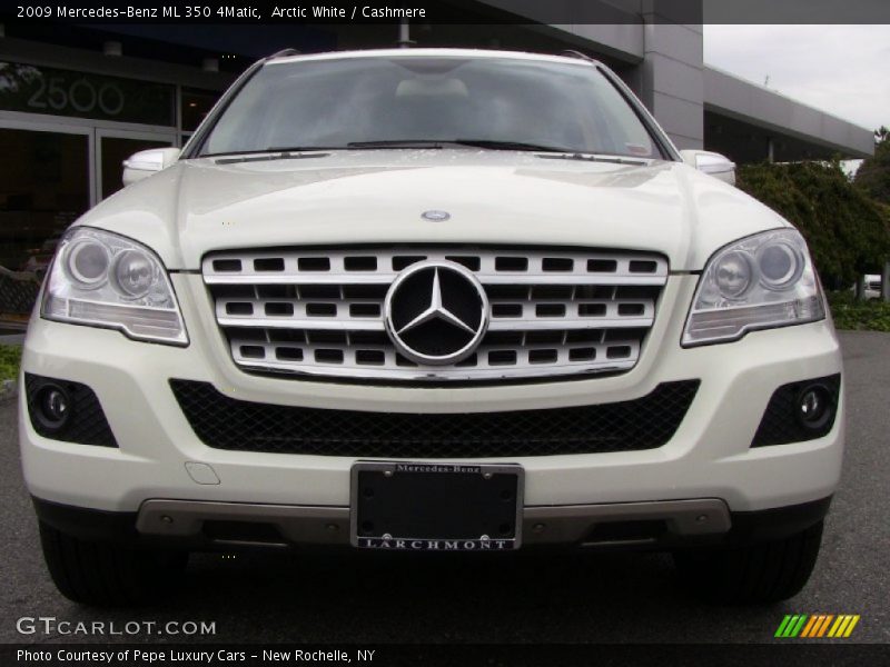 Arctic White / Cashmere 2009 Mercedes-Benz ML 350 4Matic