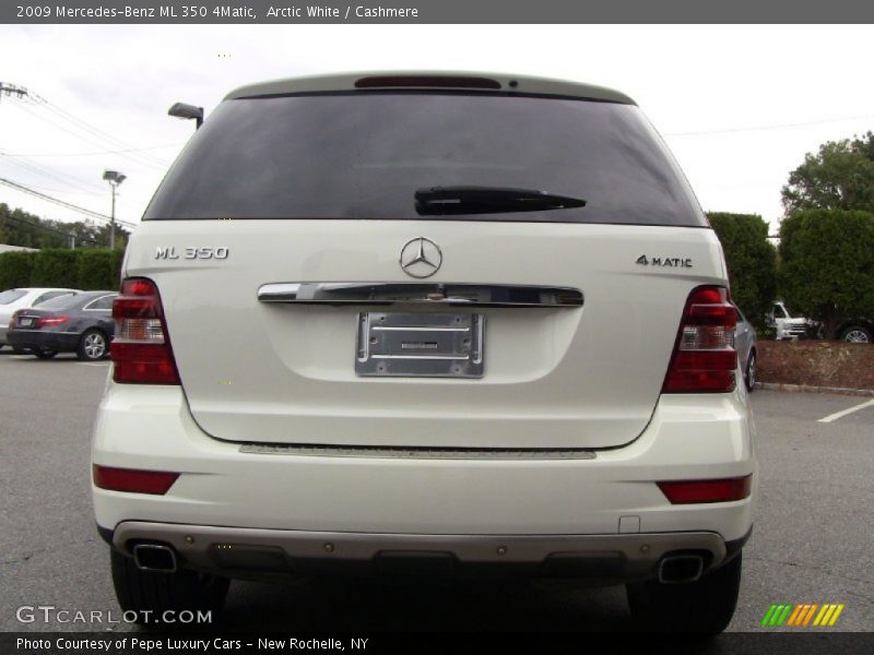 Arctic White / Cashmere 2009 Mercedes-Benz ML 350 4Matic