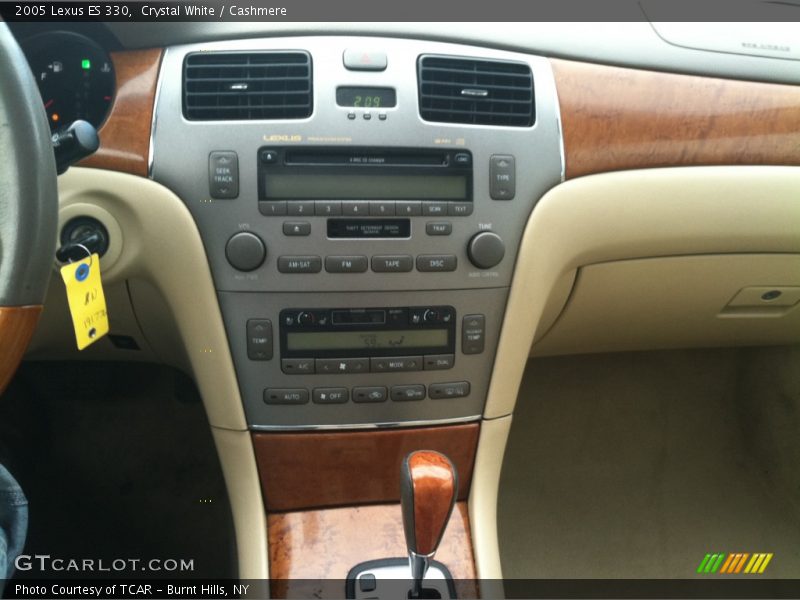 Crystal White / Cashmere 2005 Lexus ES 330